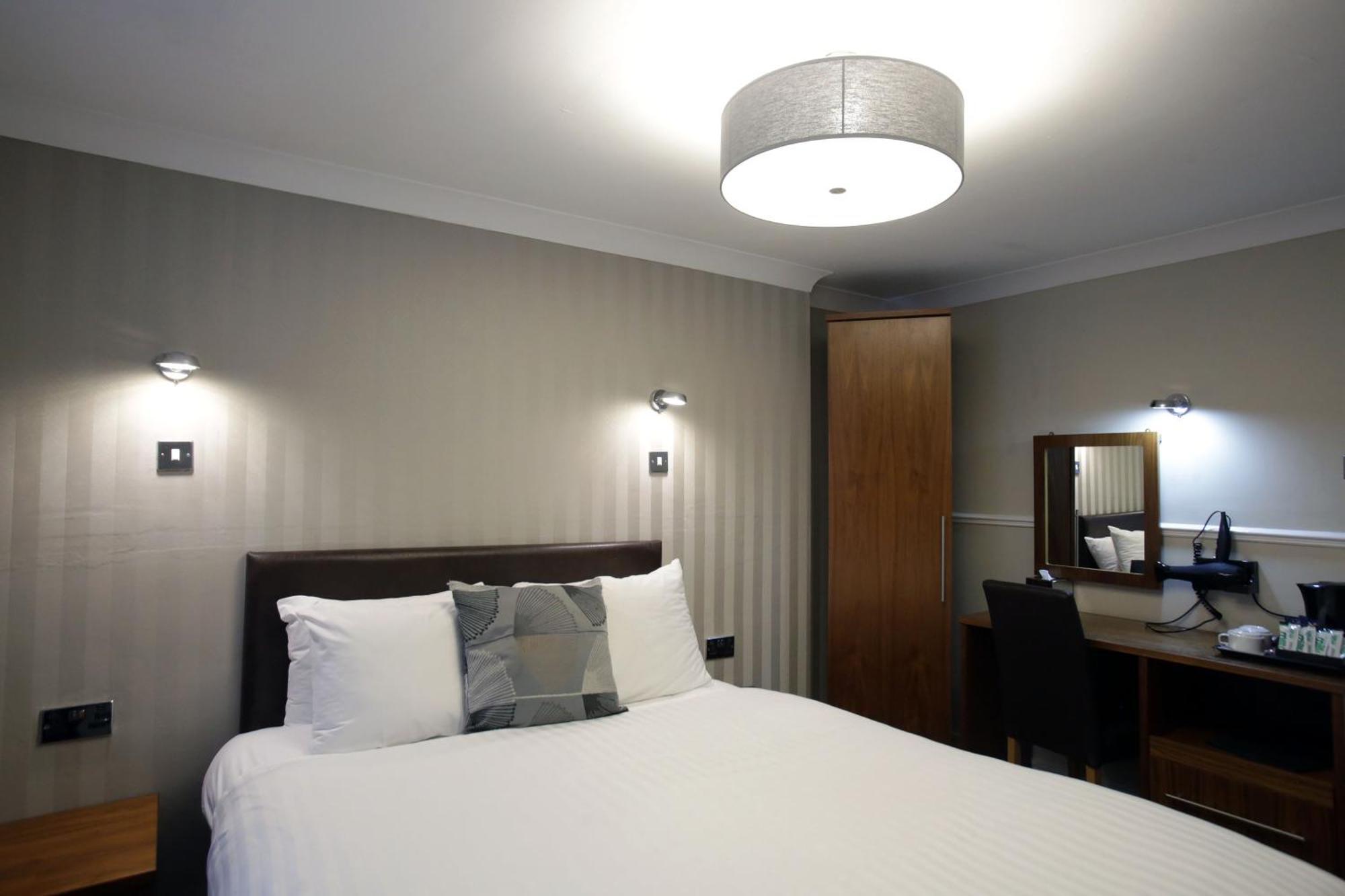 Kelvingrove Hotel - Sauchiehall St กลาสโกว์ ภายนอก รูปภาพ